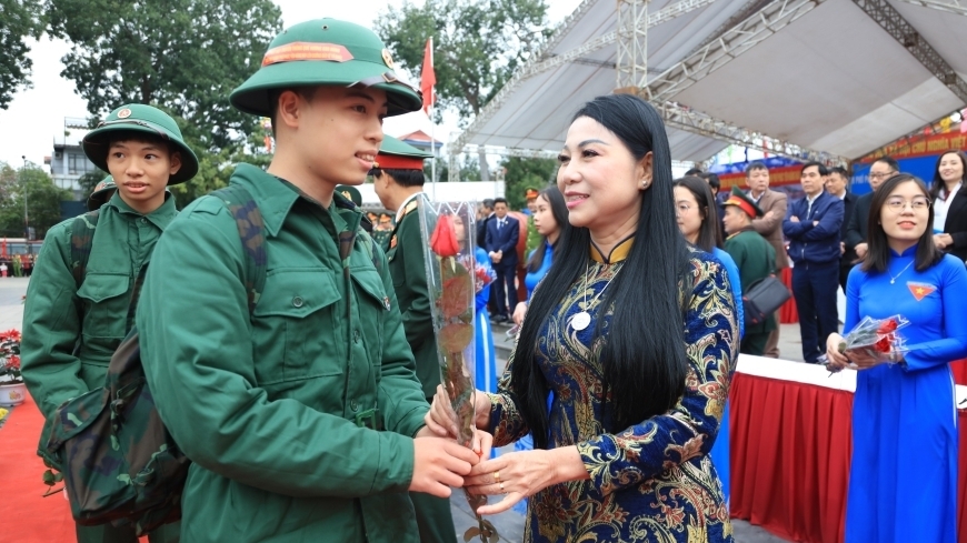 Vĩnh Phúc: Hơn 2.200 tân binh náo nức lên đường nhập ngũ