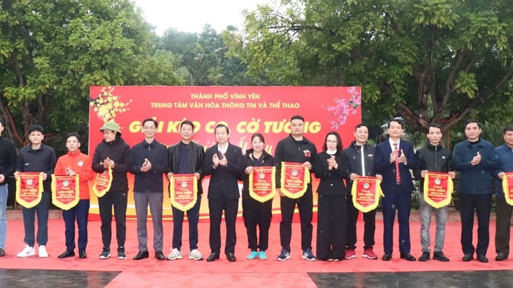 Thành phố Vĩnh Yên: Sôi nổi Giải Cờ tướng, Kéo co mừng Đảng, mừng xuân Ất Tỵ 2025