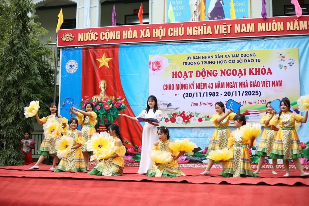 Các phong trào văn nghệ, thể thao được Trường THCS Đạo Tú, xã Tam Dương quan tâm triển khai, tạo môi trường để học sinh phát triển toàn diện. Các phong trào văn nghệ, thể thao được Trường THCS Đạo Tú, xã Tam Dương quan tâm triển khai, tạo môi trường để học sinh phát triển toàn diện.