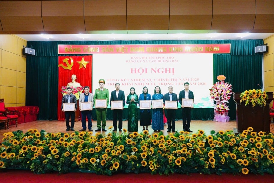 Xã Tam Dương Bắc: Gắn chặt công tác xây dựng Đảng với phát triển kinh tế - xã hội