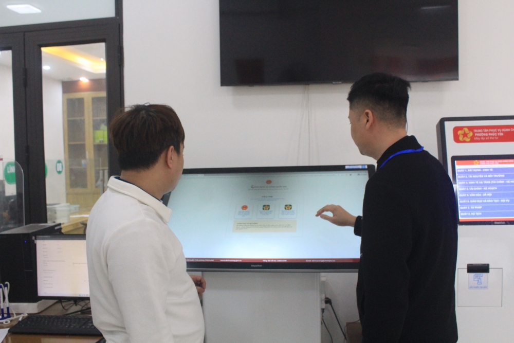 Cơ sở vật chất, trang thiết bị tại Trung tâm Phục vụ hành chính công phường Phúc Yên được quan tâm đầu tư, đáp ứng yêu cầu thực hiện các nhiệm vụ chuyển đổi số