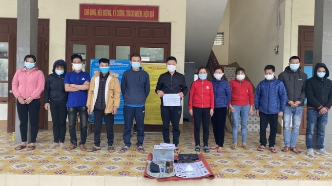 Yên Bái: Bắt 14 con bạc đang sát phạt nhau bằng hình thức xóc đĩa