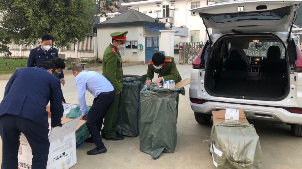 Tuyên Quang phát hiện và xử lý nhiều trường hợp bán kit test nhanh và thuốc điều trị COVID-19