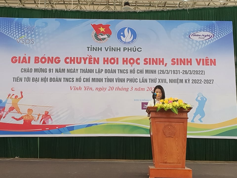 Tạ Thị Thu Hường – UV Ban Thường vụ Tỉnh đoàn – Phó Chủ tịch hội sinh viên Việt Nam tỉnh