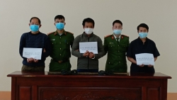 Hà Giang: Cán bộ xã cần tiền đánh bạc dẫn nhóm trộm "đột nhập" lấy két sắt cơ quan