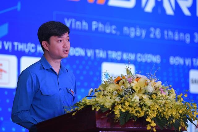 Ông Nguyễn Minh Triết - Bí thư BCH Trung ương Đoàn, Chủ tịch Hội Sinh viên Việt Nam phát biểu. 