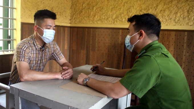 Giả danh cán bộ bệnh viện để trộm cắp tài sản