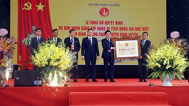 Vĩnh Phúc: Kiến trúc độc đáo nghệ thuật cụm đình Hương Canh