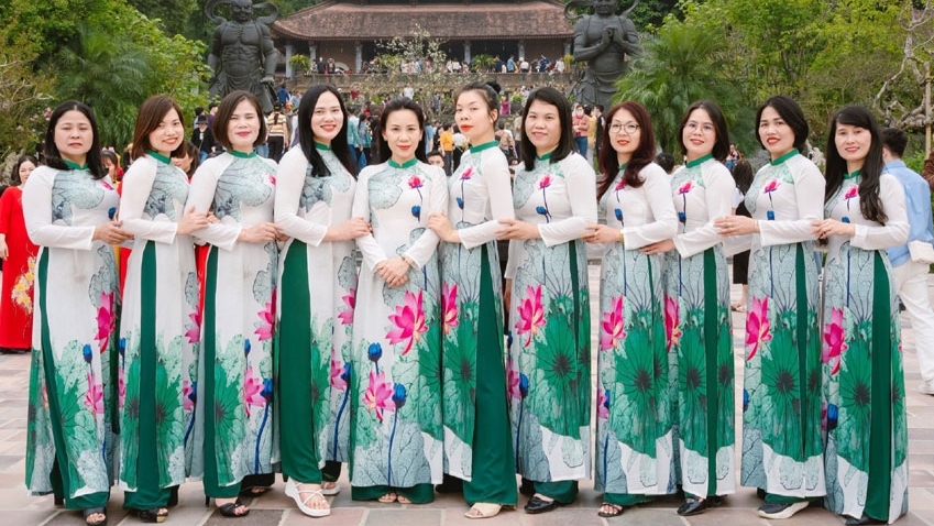 Phụ nữ Thành phố Vĩnh Yên hưởng ứng “Tuần lễ Áo dài” năm 2024
