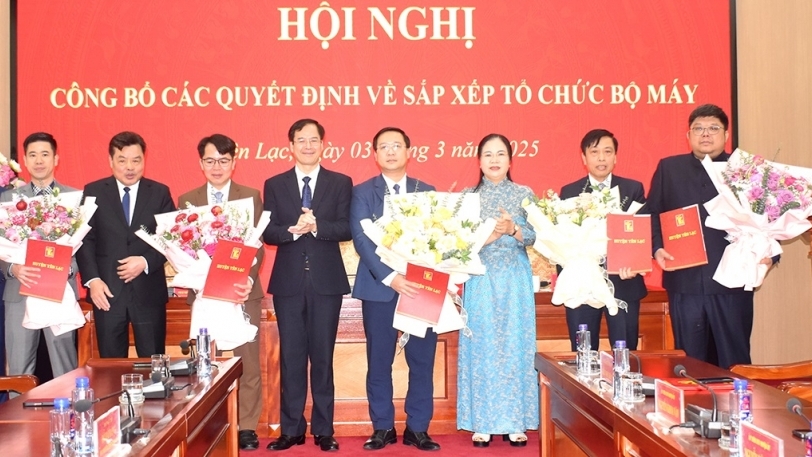 Huyện Yên Lạc: Công bố bộ máy và công tác cán bộ sau tinh gọn