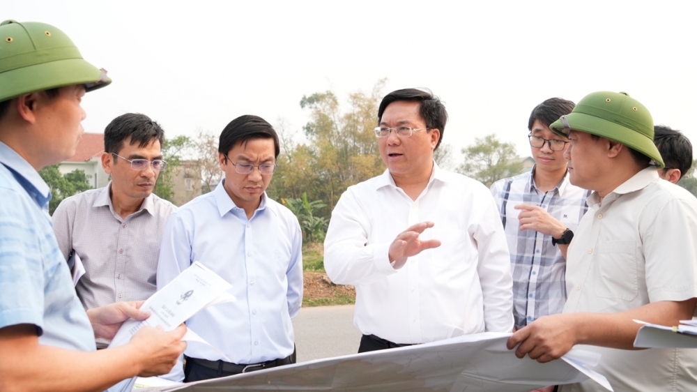 Vĩnh Phúc: Giải quyết vướng mắc tại một số dự án giao thông, xây dựng