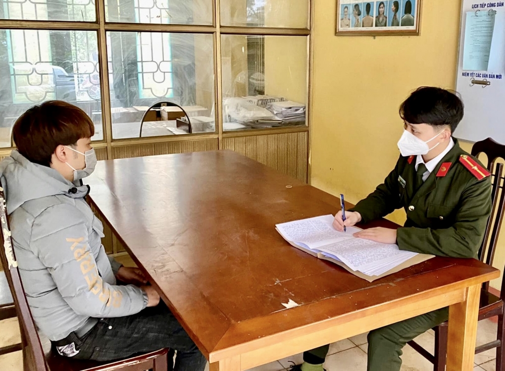 đã xử phạt đối tượng V.V.S thường trú tại xã Hợp Nhất, huyện Đoan Hùng số tiền 7,5 triệu đồng về hành vi đăng tải nội dung xuyên tạc, xúc phạm đến lực lượng Công an nhân dân. 