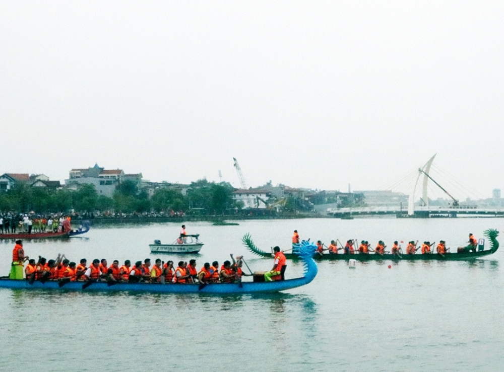 Giải Bơi chải thành phố Việt Trì năm 2023 được tổ chức vào ngày 23/4 (tức ngày mùng 4/3 năm Quý Mão).