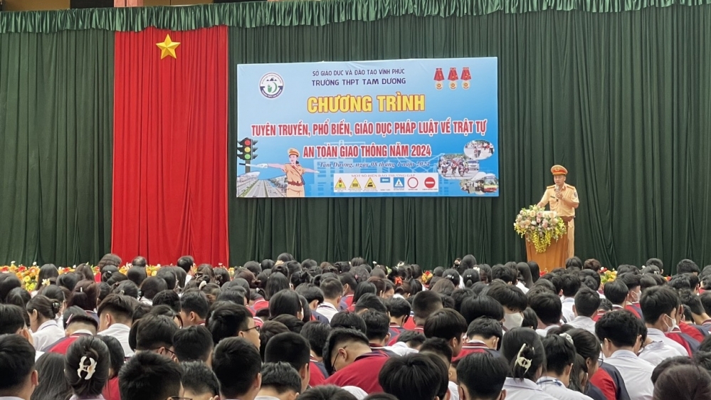 Vĩnh Phúc: Hơn 1.000 học sinh được tuyên truyền về an toàn giao thông