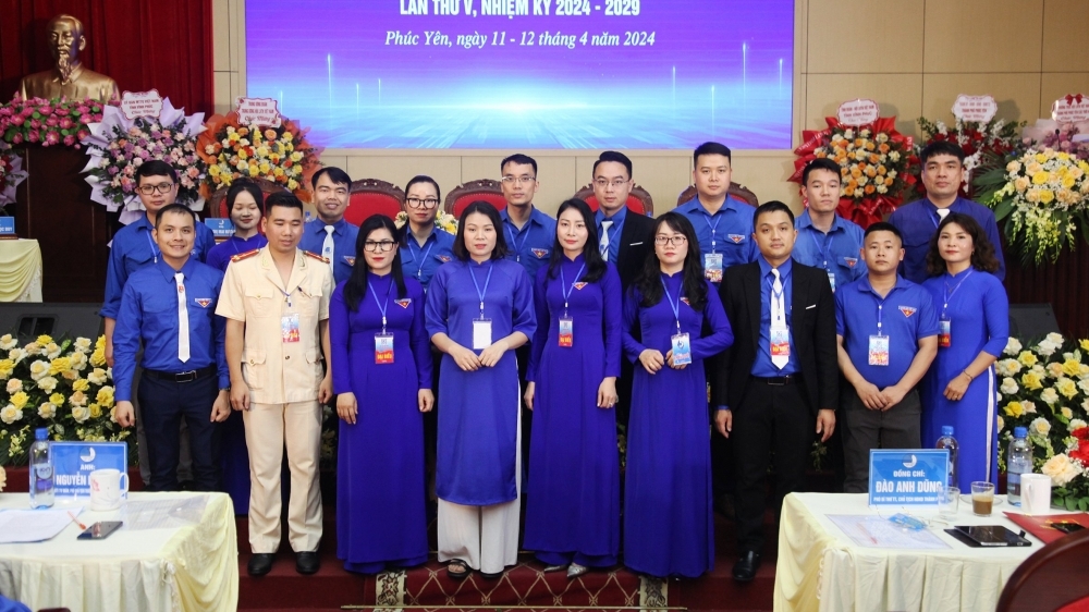 Đồng chí Nguyễn Thị Nga tái đắc cử Chủ tịch Hội LHTN TP Phúc Yên khóa V