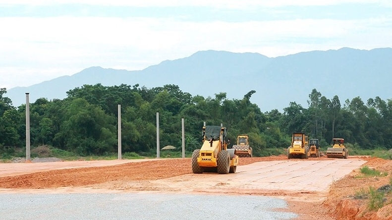 Huyện Tam Dương: Tập trung xây dựng kết cấu hạ tầng các khu công nghiệp