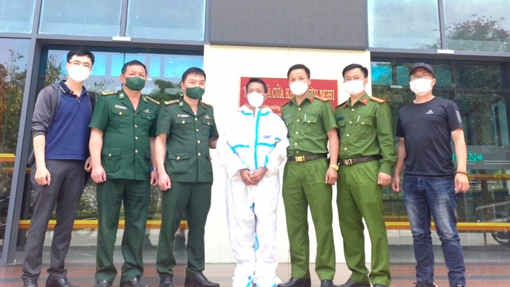 Hà Giang: Tiếp nhận đối tượng truy nã đặc biệt do phía Trung Quốc bắt giữ và bàn giao