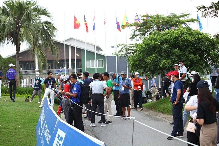 Sức hấp dẫn của môn Golf tại SEA Games thu hút rất đông khán giả, người hâm mộ