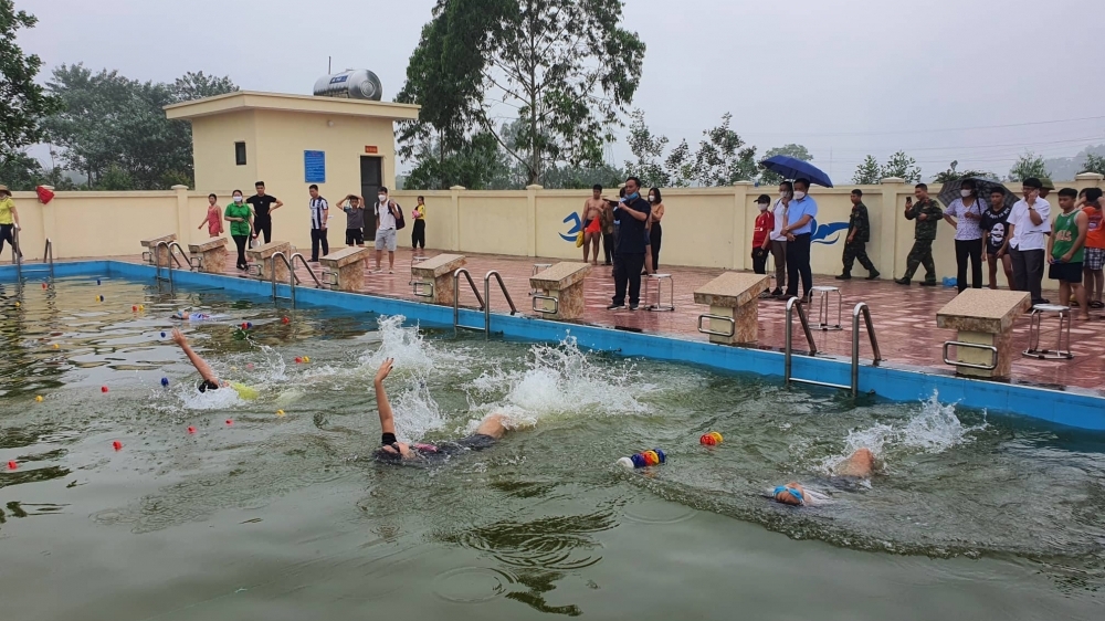Vĩnh Phúc: Gần 150 học sinh tham gia giải bơi các trường TH, THCS trên địa bàn huyện Bình Xuyên