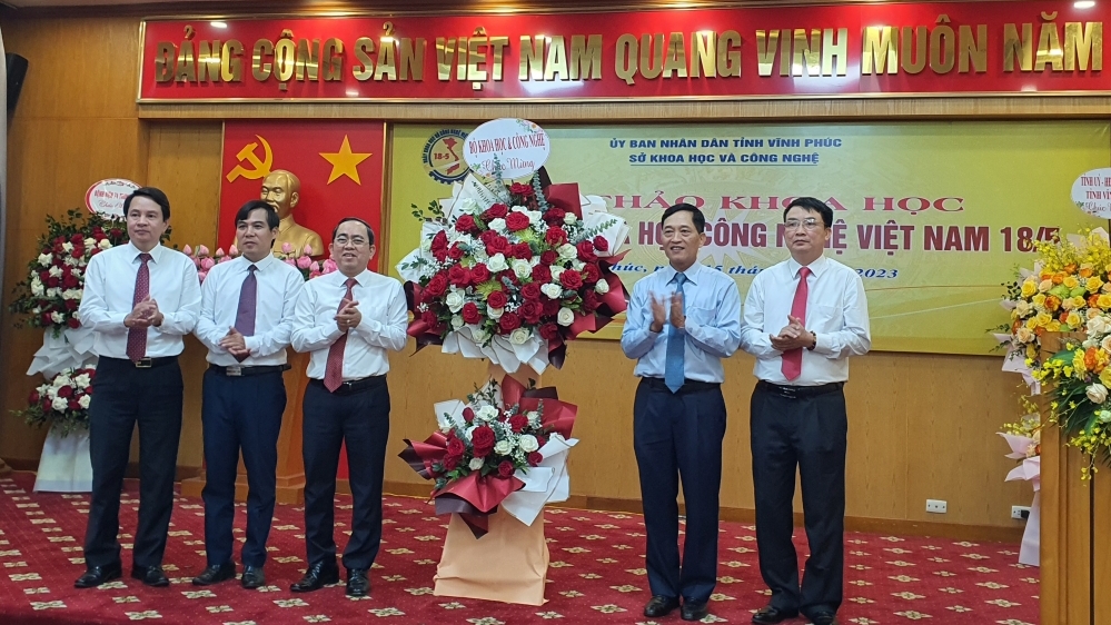 Vĩnh Phúc: Hội thảo "Khoa học, công nghệ và đổi mới sáng tạo - động lực phát triển kinh tế”