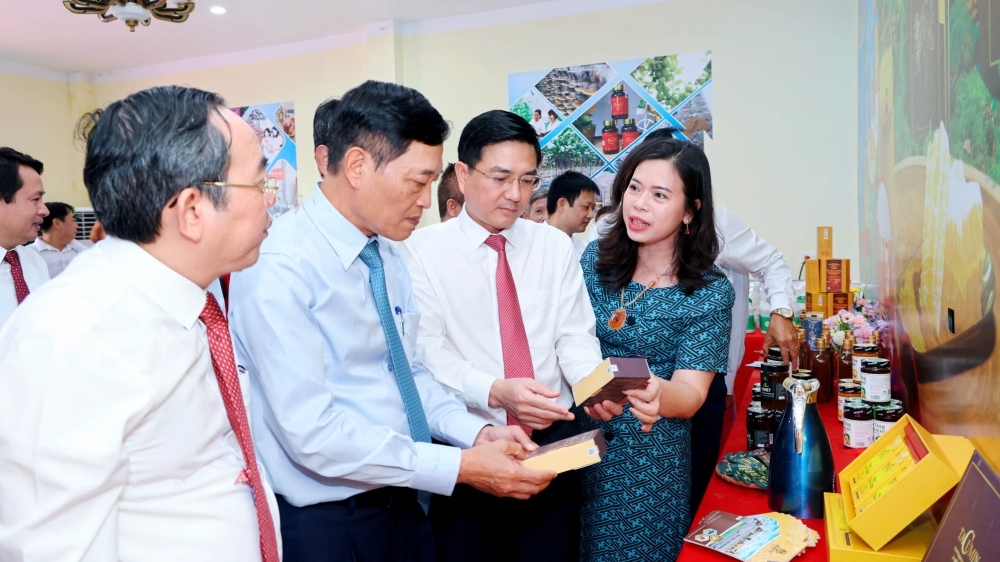 Vĩnh Phúc: Khai trương điểm giới thiệu, trưng bày sản phẩm khoa học công nghệ