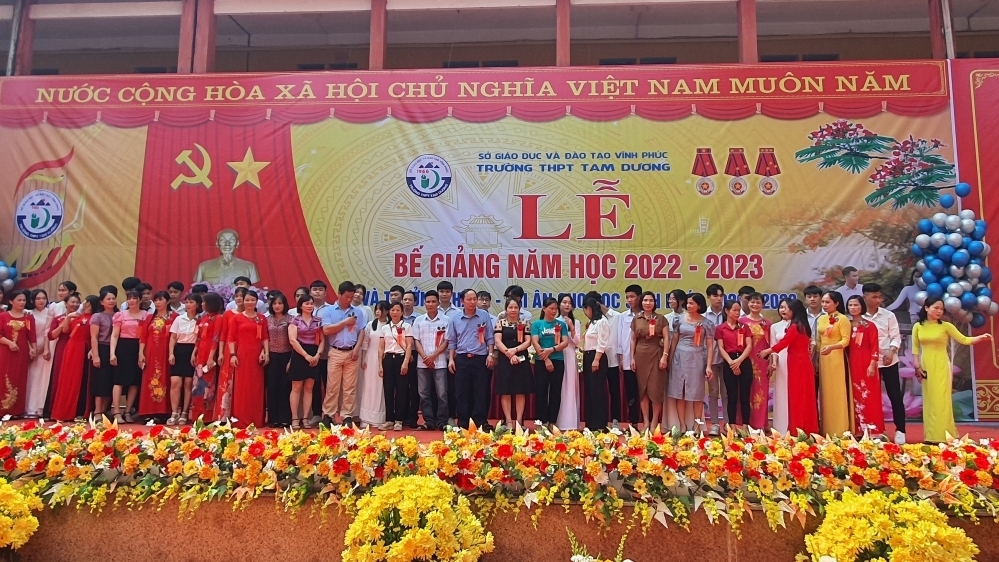 Vĩnh Phúc: Trường THPT Tam Dương bế giảng năm học 2022 - 2023