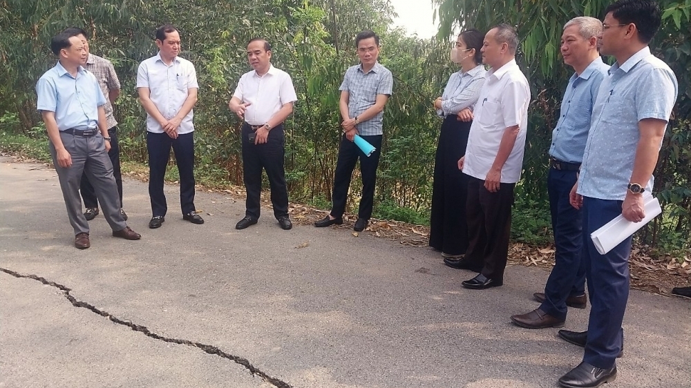 Phúc Yên - Vĩnh Phúc: Hơn 7 tỷ đồng xây công trình khẩn cấp xử lý nứt mặt đê Cà Lồ