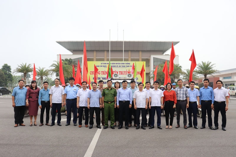 Huyện Vĩnh Tường: Tuyên truyền, cổ động hưởng ứng “Tháng hành động vì an toàn thực phẩm”