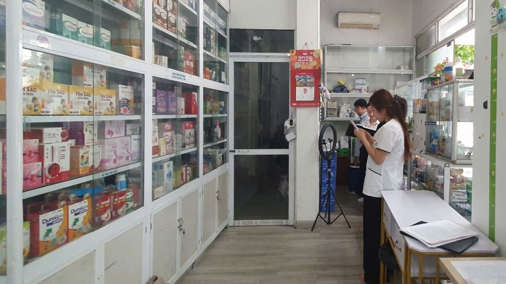 Vĩnh Phúc: Kiểm tra đột xuất các cơ sở kinh doanh dược