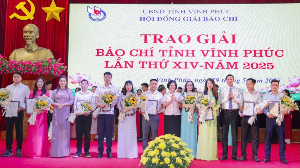 Báo Tuổi trẻ Thủ đô đoạt giải Nhì Giải Báo chí tỉnh Vĩnh Phúc