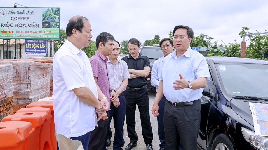 Chủ tịch tỉnh Vĩnh Phúc kiểm tra, chỉ đạo tháo gỡ vướng mắc tại khu công nghiệp