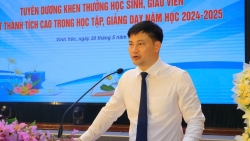 tp vinh yen tuyen duong khen thuong hoc sinh giao vien dat thanh tich cao