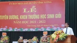 vinh phuc tuyen duong khen thuong 324 hoc sinh gioi nam hoc 2021 2022
