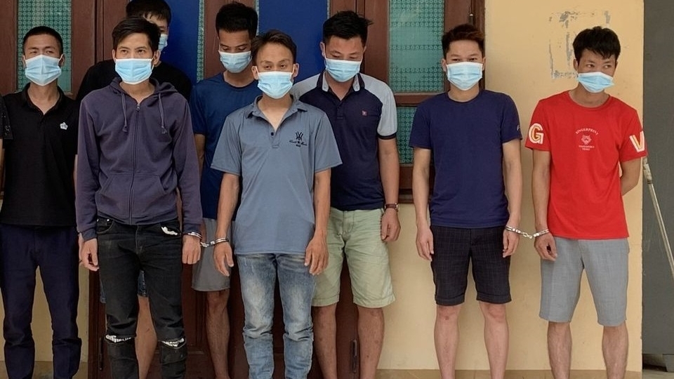 Vĩnh Phúc: Bắt quả tang 8 đối tượng đánh bạc ăn tiền tại quán Bida 1996