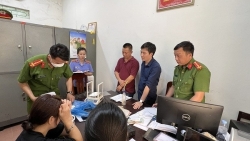 nghe an bat hotgirl chuyen cung cap ma tuy