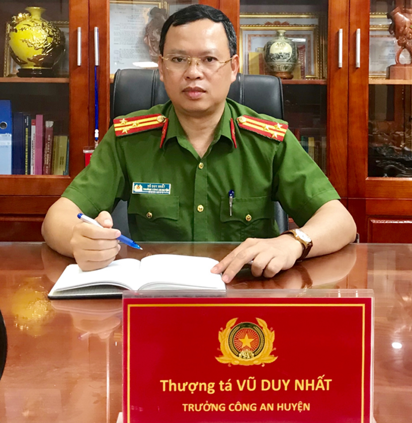Thượng tá Vũ Duy Nhất - Trưởng Công an huyện Bình Xuyên.