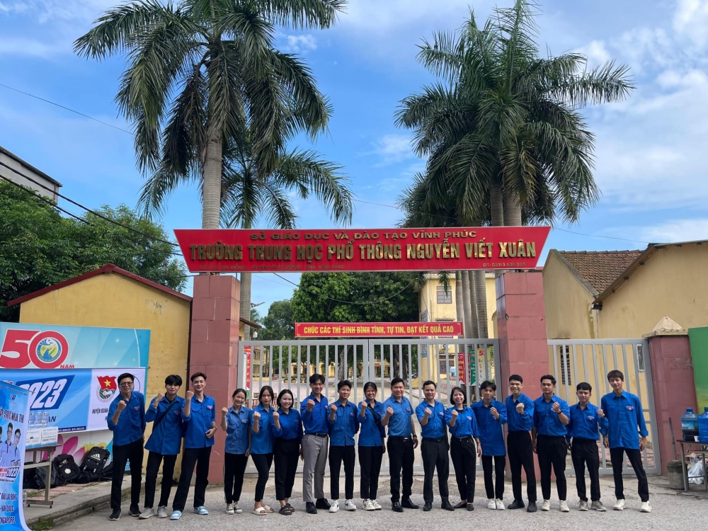 Tại điểm trường THPT Nguyễn Viết Xuân