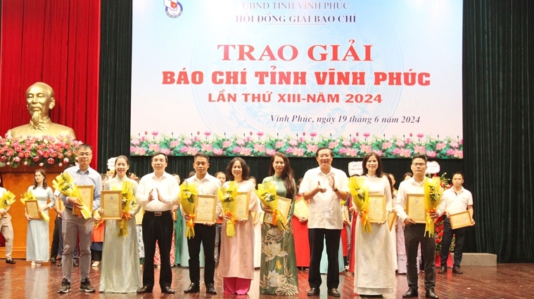 Trao giải báo chí tỉnh Vĩnh Phúc năm 2024