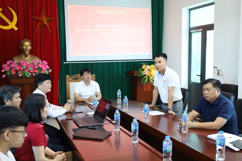 Ông Nguyễn Xuân Thọ - Chủ tịch Hội Doanh nghiệp huyện Tam Đảo phát biểu tại buổi gặp mặt.