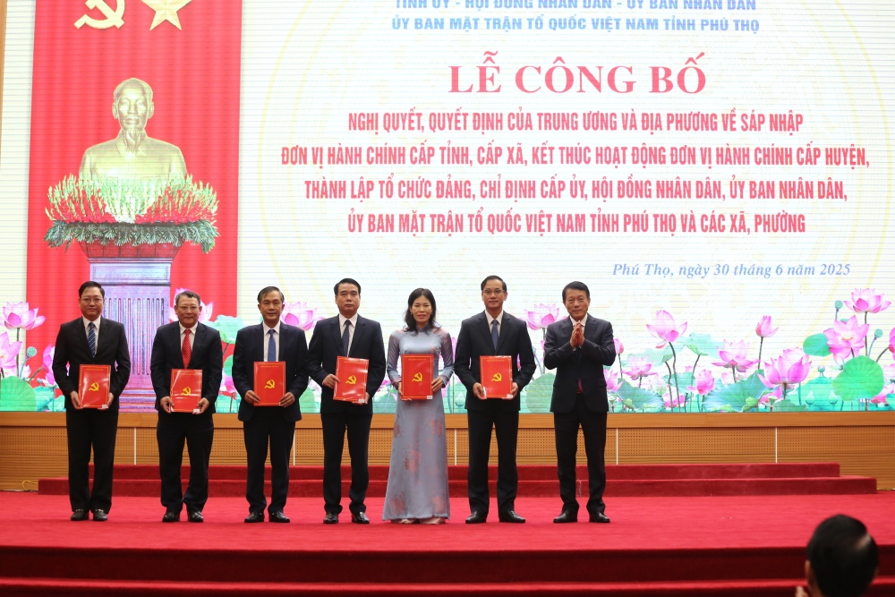 Phú Thọ: Vươn lên chiếm lĩnh đỉnh cao phát triển mới để nâng cao mọi mặt cuộc sống của Nhân dân