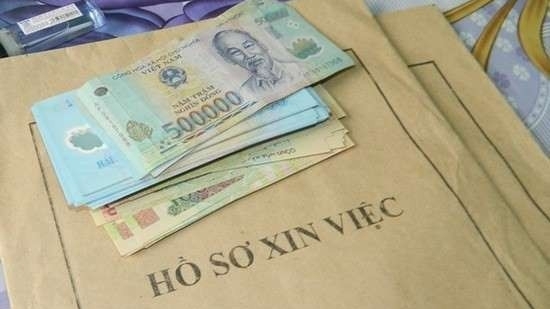 Nghệ An: Tự nhận có khả năng "chạy" việc, thầy giáo lừa đảo hàng trăm triệu đồng