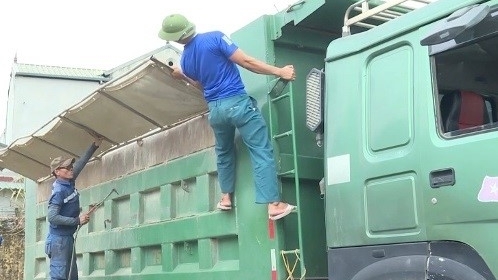 Vĩnh Phúc: Kiên quyết xử lý để xe chở quá tải và cơi nới thành, thùng