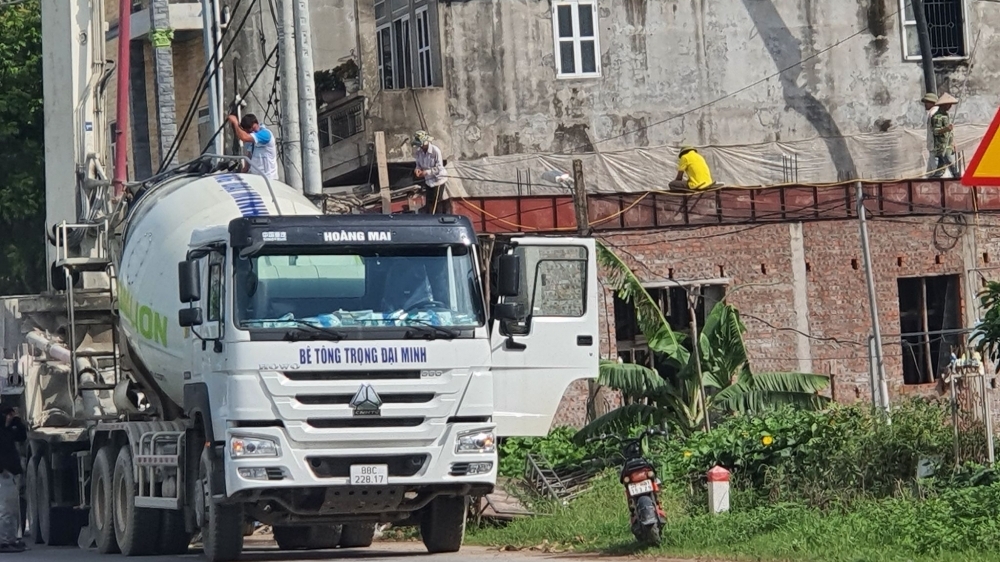 Vĩnh Phúc: Nghi vấn Trạm trộn bê tông Công ty Minh Anh bán bê tông trái phép