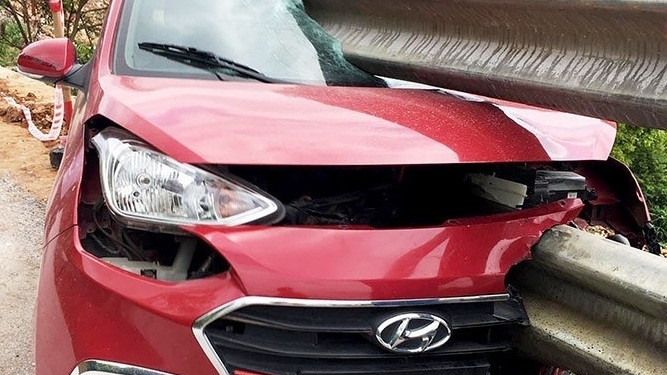 Lạng Sơn: Cú đâm xe kinh hoàng khiến ai nhìn cũng rợn tóc gáy