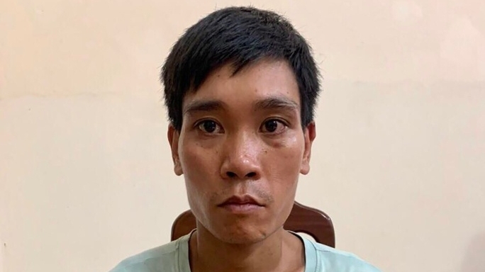 Tuyên Quang: Khởi tố đối tượng chém chủ tịch thị trấn đòi tiền công sửa chữa cổng chào của trụ sở