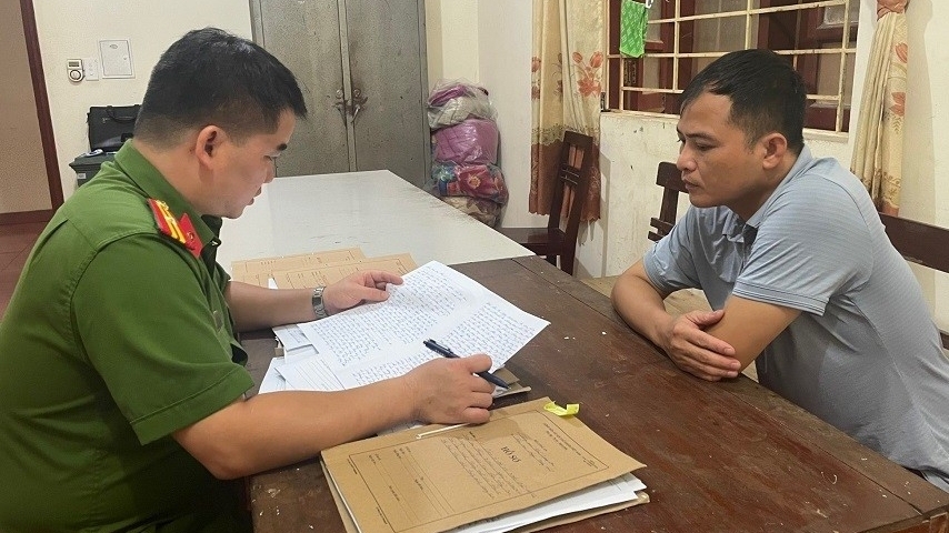 Lạng Sơn: Một đối tượng nhiều lần sàm sỡ em họ