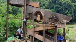 cao bang phat hien nhom doi tuong khai thac vang trai phep