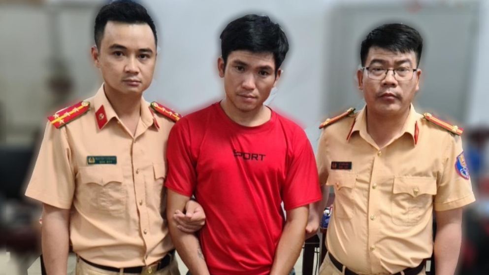 Nghệ An: Vận chuyển 1 bánh ma túy để kiếm 20 triệu đồng