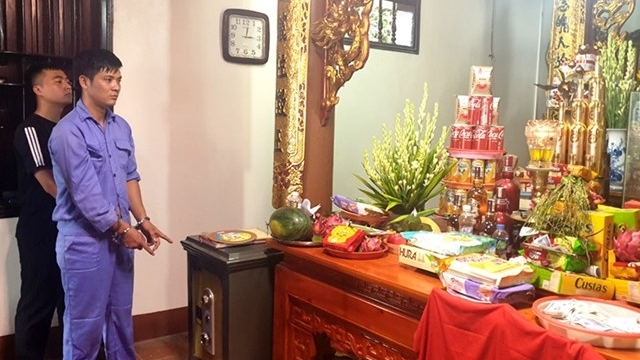 Phú Thọ: Khởi tố 2 đối tượng đột nhập nhiều đền, chùa trộm cắp