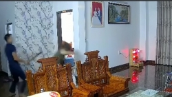 Phú Thọ: Điều tra vụ chồng dùng điếu cày đánh vợ